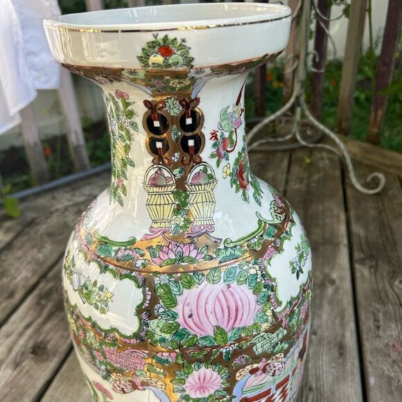 Large Antique Famille Rose Porcelain Vase Chinese Floral Figural Birds 18.5 Inch - Picture 16 of 16